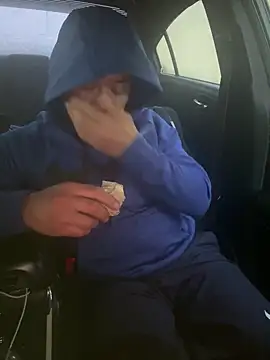 EatMyCake831 online show from December 17, 8:21 pm