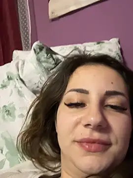 BelleSkye online show from March 15, 9:27 pm