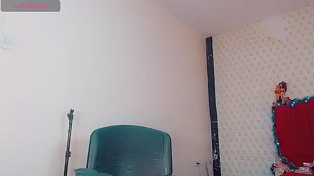 Snapshot of Oriana_braom chatting on February 8, 10:29 am Oriana braom online show from February 8, 10:29 am