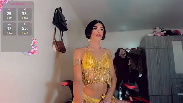 Snapshot of Oriana_braom chatting on October 14, 7:14 pm Oriana braom online show from October 14, 7:14 pm