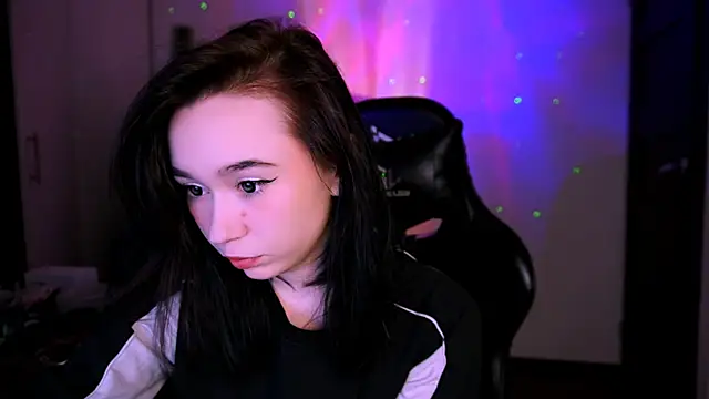 Snapshot of Kimiko__ chatting on January 26, 10:57 pm Kimiko online show from January 26, 10:57 pm