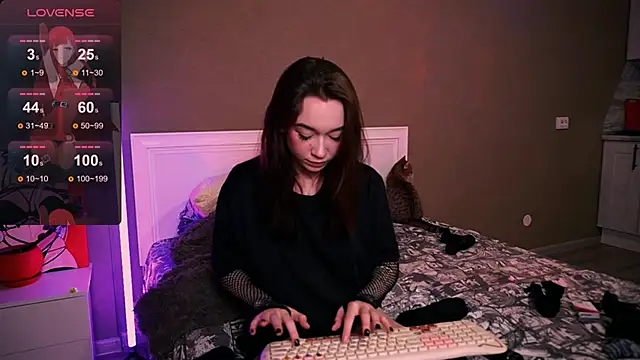 Snapshot of Kimiko__ chatting on October 10, 10:25 am Kimiko online show from October 10, 10:25 am