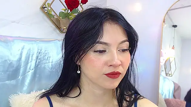 Snapshot of _Rouse_v chatting on February 24, 1:21 pm Rouse v online show from February 24, 1:21 pm