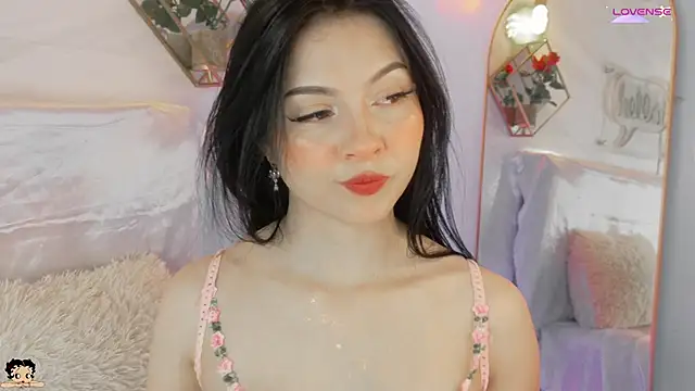 Snapshot of _Rouse_v chatting on September 8, 2:27 pm Rouse v online show from September 8, 2:27 pm