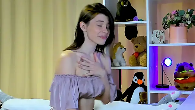 callmetori online show from December 7, 11:07 am