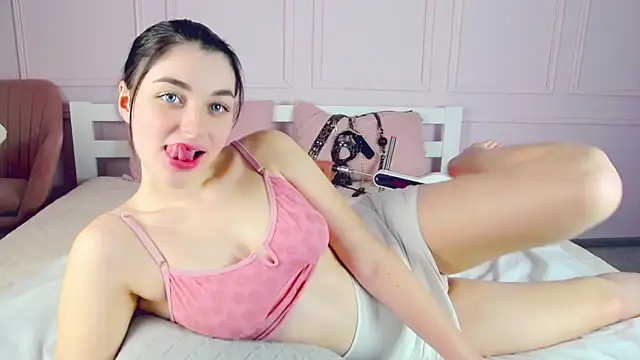 AngelinaWett online show from January 19, 4:14 pm