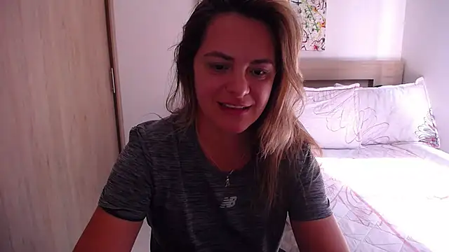 ParisW online show from January 22, 3:51 pm