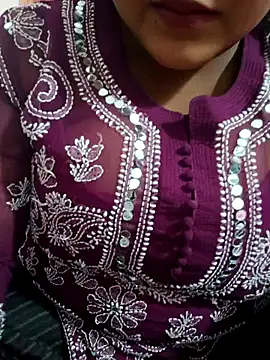 Ayesha mahi online show from March 17, 5:45 am