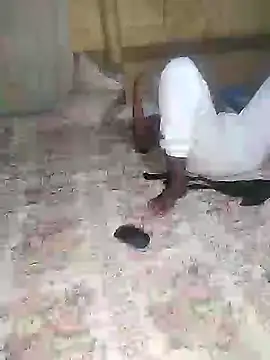 Snapshot of African_Masked_Couple chatting on December 18, 8:03 pm African Masked Couple online show from December 18, 8:03 pm