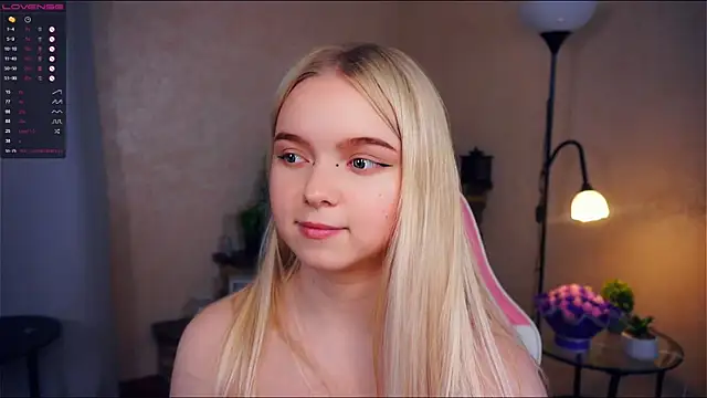 ZaraCreedon online show from February 4, 1:56 am