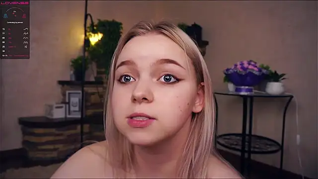 ZaraCreedon online show from March 7, 1:31 am