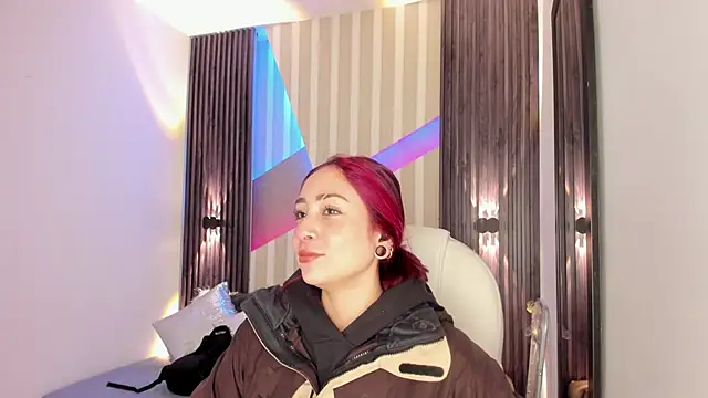 emily layton online show from November 14, 2:38 pm