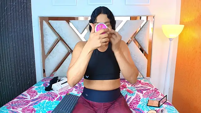 Snapshot of Alison_Chan_ chatting on October 10, 1:54 pm Alison Chan online show from October 10, 1:54 pm