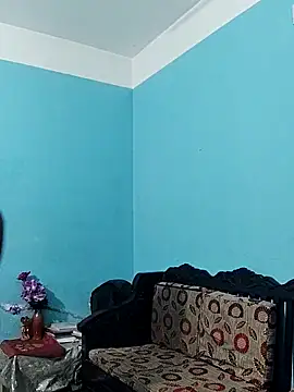 HunkyAriyan online show from March 4, 5:24 pm