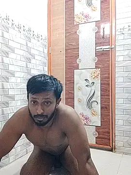 HunkyAriyan online show from September 12, 11:10 am