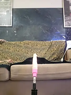 Doggyray44 online show from January 1, 1:27 pm