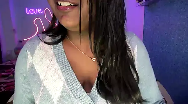 expression queen online show from December 22, 5:34 am