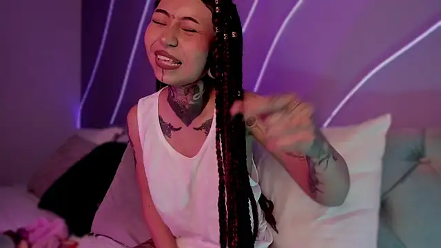 Evangeline bell online show from January 11, 3:52 pm