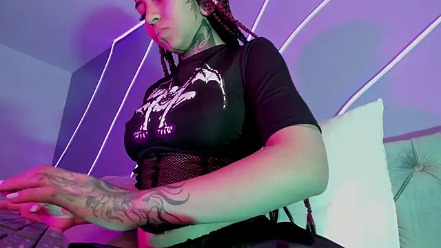 Evangeline bell online show from January 13, 12:13 pm