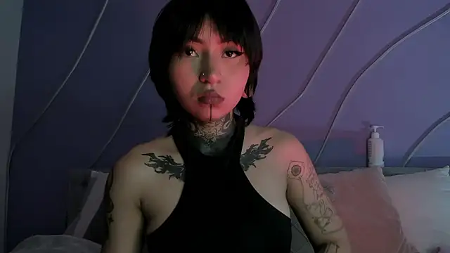 Evangeline bell online show from January 22, 3:51 pm