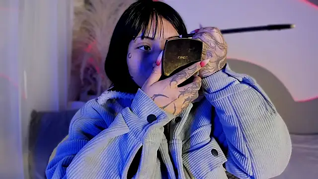 Evangeline bell online show from September 23, 11:57 am