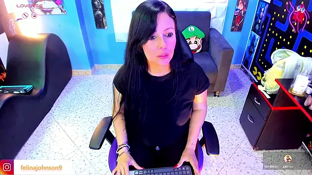 FelinaJohnson online show from March 21, 8:40 pm