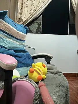 kittyfresita online show from February 15, 5:19 am