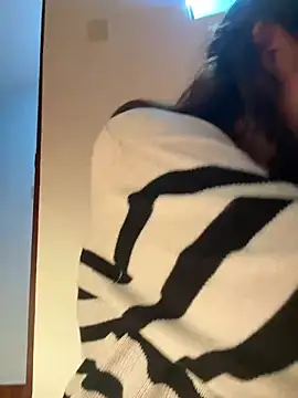 kittyfresita online show from March 5, 2:25 am