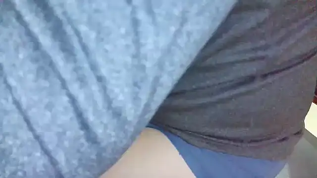 huzi518 online show from March 17, 4:33 pm