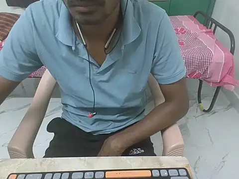 hot dark chocolate08 online show from September 16, 8:54 pm