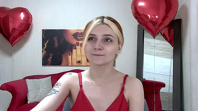 KellyStone online show from February 19, 11:46 pm