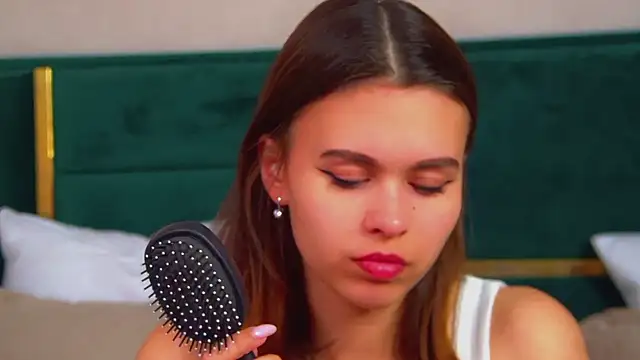 PollyLanders online show from September 29, 6:24 pm