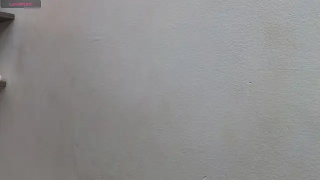 JESSYCORTES online show from February 4, 12:11 pm