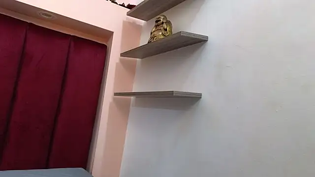 JESSYCORTES online show from February 23, 7:38 pm