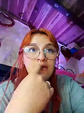 SophiaWeestt99 online show from February 18, 8:49 am