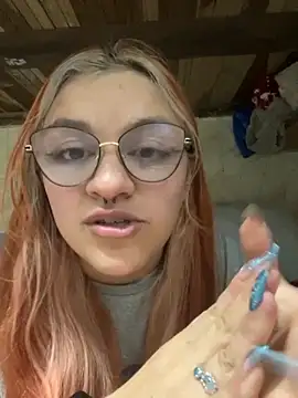 SophiaWeestt99 online show from October 2, 3:35 am