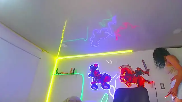 sweetie tsgirl  online show from December 16, 8:31 am