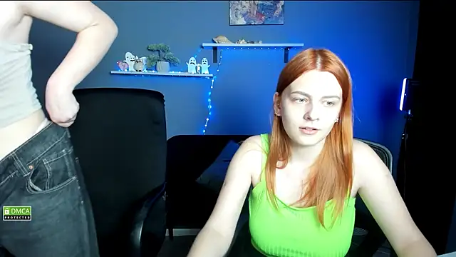 nikole kitt online show from January 28, 11:39 pm