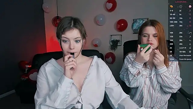 nikole kitt online show from February 15, 10:52 pm