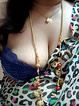 gaurika18 online show from February 22, 6:08 pm