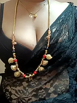 gaurika18 online show from March 6, 12:54 am