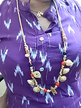 gaurika18 online show from March 19, 2:02 pm