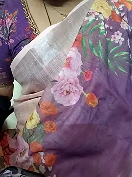 gaurika18 online show from November 2, 5:10 am