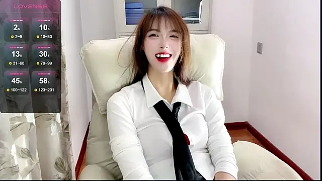 NINIbaby-99 online show from January 13, 8:48 pm