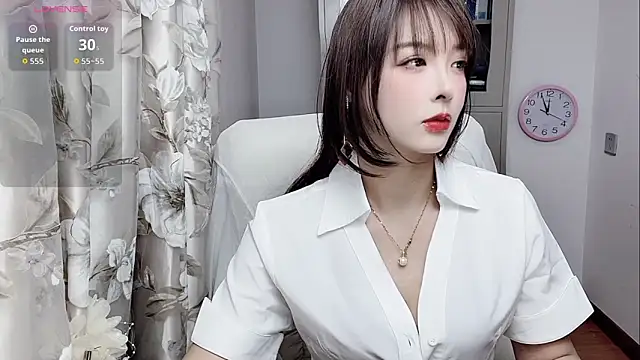 NINIbaby-99 online show from November 13, 3:55 pm