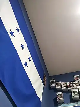 minitranca online show from January 4, 11:59 pm