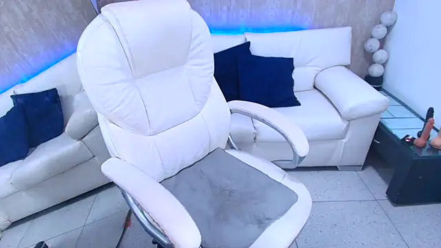 meggan 77 online show from March 1, 9:40 am