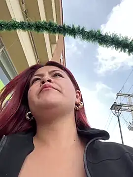 lia moon77 online show from December 12, 7:37 pm