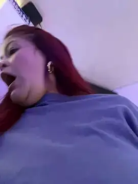 lia moon77 online show from February 6, 11:04 pm