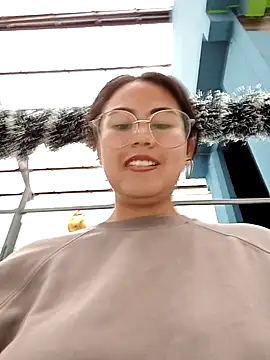 lara moon25 online show from January 5, 8:21 pm